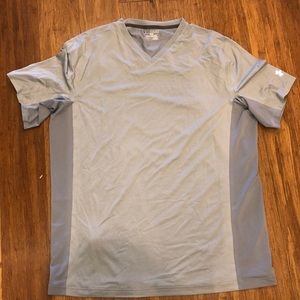 Gray men’s under armor 2XL tee